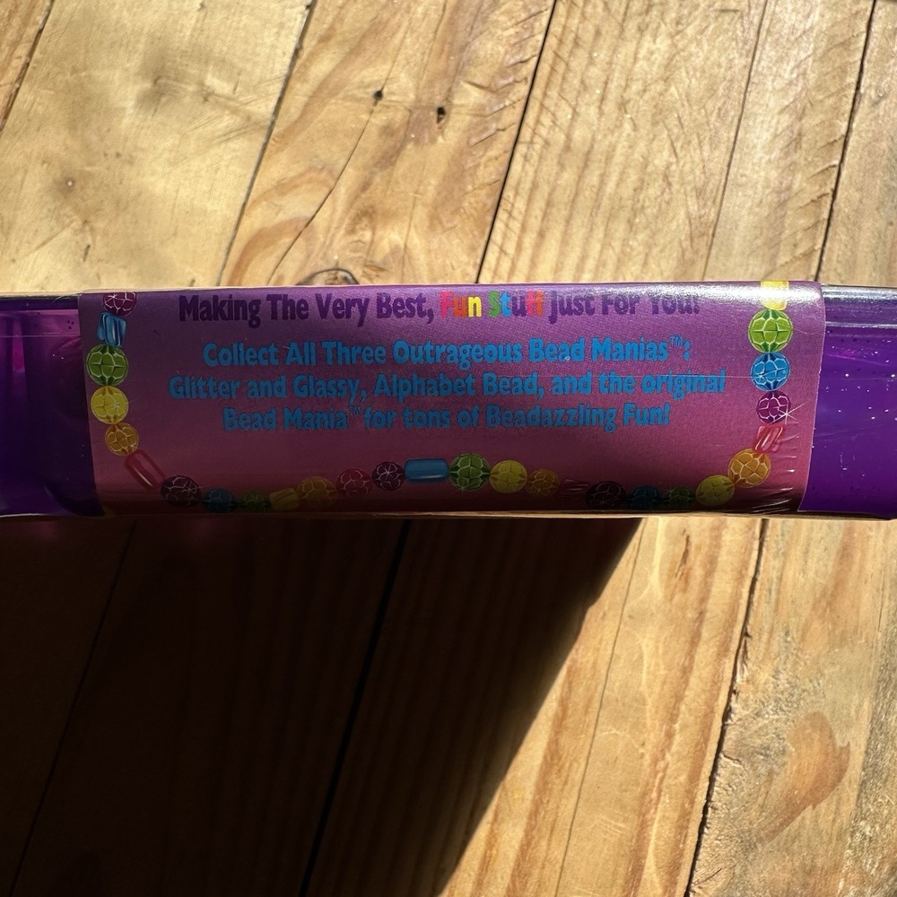VTG LISA FRANK GLITTER & GLASSY BEAD MANIA BEADS SET MINT SEALED PURPLE TRAY - Picture 5 of 8